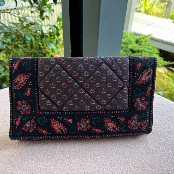 Beautiful Country French Clutch Bag - Picture 2 of 5